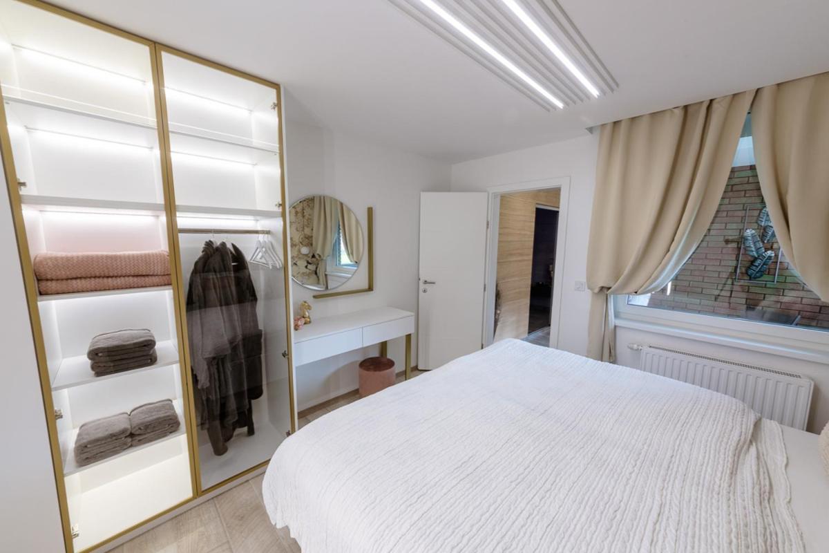 Apartman Stari Toranj III Vukovar Exterior foto